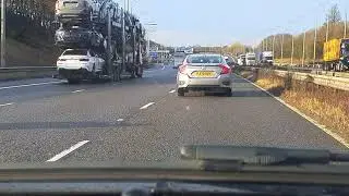 Dangerous driver on UK motorway m62 04/02/2021