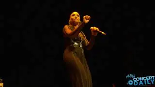 Adina Howard performs 