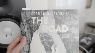THE ROAD / post-apocalyptic graphic novel review