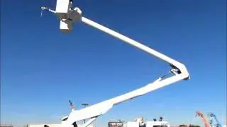 Sold! 2000 International 4900 50' S/A Bucket Boom Truck 275hp bidadoo.com