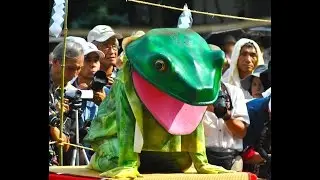 Kaeru Tobi - Japanese Frog Man Festival 蛙跳び行事