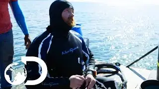 Another Emergency Puts A Stop To The Search For Gold | Gold Divers