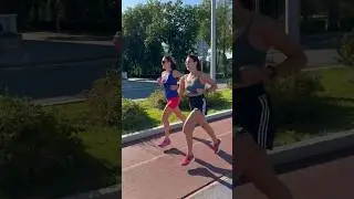 Наталья и Анна 3км+2км+3*1км/200м, второй отрезок 2км в среднем темпе 4.23