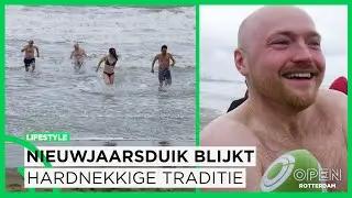 Geen offici&euml;le nieuwjaarsduiken, toch druk op Hoek van Holland door fanatieke plonsers | LIFESTYLE