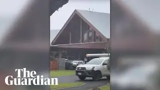 Snow falls at Queensland lodge for first time in nearly a decade