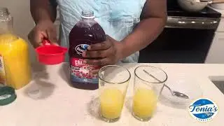 How to make a simple mocktail to impress your guests