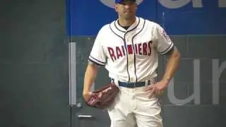 5/2 Jarrod Washburn