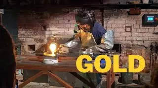 Pouring Gold -- Perth Australia Mint