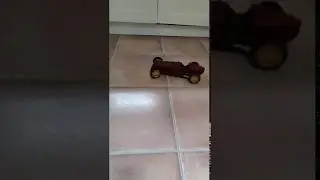 3D printed Delage 15 S8 RC car doing a donut