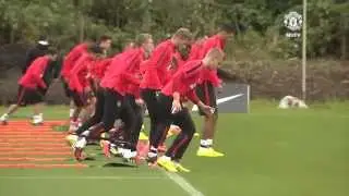 Marcos Rojo's first training session | Manchester United