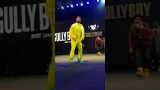 Ranveer singh jump in public on gully boy music launch