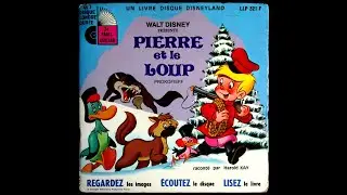Pierre et le loup (livre disque) racont&eacute; par Harold Kay