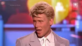 Michał Meyer jako David Bowie - Twoja Twarz Brzmi Znajomo