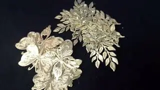 Golden butterfly and leaf topper. 🦋🦋🌿🌿