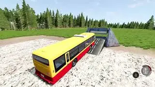 EXTREME Bus Crash vs Spinning Roller in BeamNG Drive!