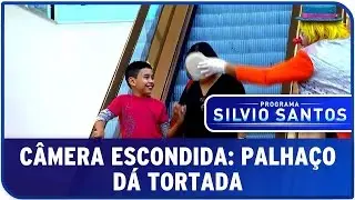 C&acirc;mera Escondida: Palha&ccedil;o D&aacute; Tortada [Clown Prank - SBT]