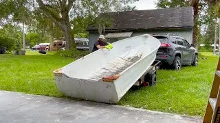 Buying the Cheapest Boat I Could Find on Marketplace (Flats boat project)