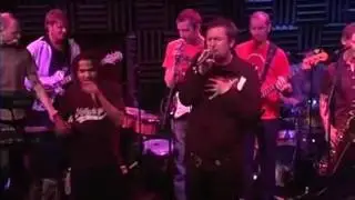 Chords & Timbuktu - Knockin On My Door - Live in NYC