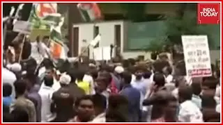 Youth Congress Workers Protest Outside Kejriwal's House