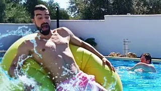 Piscina con los 4 Fantásticos y la Alubia Gigante | Vlog #1 |