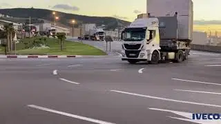 V&eacute;hicules IVECO Escort&eacute; de notre client JBKA