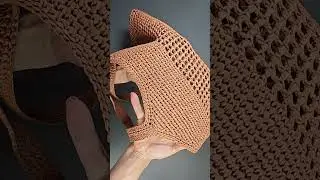 МК по вязанию сумки Лоран доступен на сайте www.crochet-style.ru