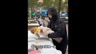 武汉一场大雪，小孩停课在家，带娃的日常 #治愈美食系列 #我的日常生活 #体验原生态美食的乐趣 #日常生活 #生活日常记录
