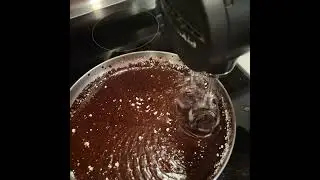 Making Chocolate Frosting 🍫 😋 😍