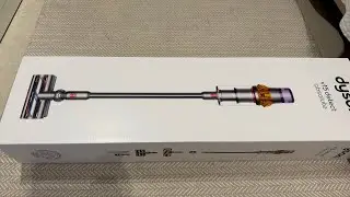 Dyson V15 Detect Absolute Cordless Vacuum | Unboxing Vlog