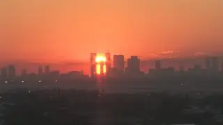 WEB EXTRA: Extraordinary Sunrise Over Miami (Time Lapse Video)