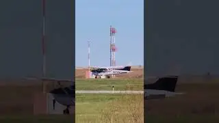 1981 Cessna 172P Skyhawk P | Takeoff | New Century AirCenter (JCI/KIXD) | N872NC