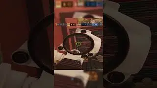Una strat con Castle  #rainbowsixsiege #r6siege #gaming #twitchstreamer #ranked