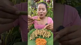 So sour young tamarind #siscookingtv #makbangtv #eating #tamarind