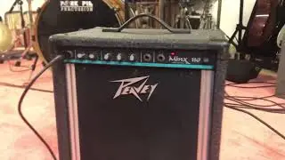 Peavey Minx 110 - Solid State Bass Amp Demo