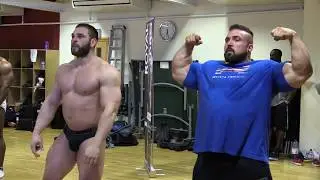 IFBB Pro League Bodybuilding Posing Seminar with LUKE