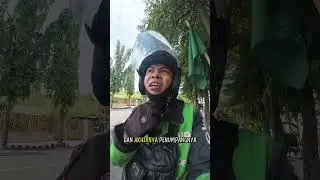 &ldquo;Holder serba guna buat ngonten sambil motoran!&rdquo; #ojolindonesia #ojolkediri #holder