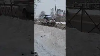 Russian emergency vechicles(fire trucks and emercom) compilation/Sirens, flashing lights