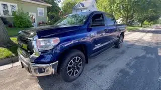 2015 Toyota Tundra SR5 5.7L CrewMax 4WD---SOLD