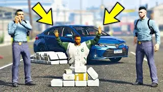 GTA V : MOD POLICIA - JOGANDO COMO POLICIAL DISFAR&Ccedil;ADO! ( PEGUEI OS BANDIDOS DE SURPRESA )