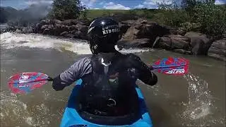 Rio Para&iacute;ba do Sul Sapucaia Caiaque corredeira