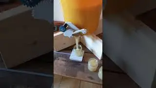 DIY filling machine Hanimandl with gear arm filling 250g honey jars