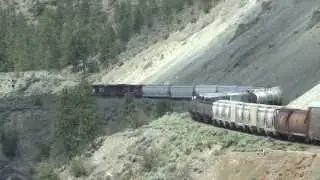 CN 5784 Winding Along the Thompson River + CN MOW with Caboose (13-07-11)