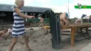 Speel- en IJsboerderij de Drentse Koe.mp4