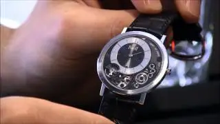 Piaget Altiplano 900P Ultra Thin Watch Hands-On | aBlogtoWatch