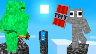 Minecraft Pillars With INSANE Random Items every 15 seconds