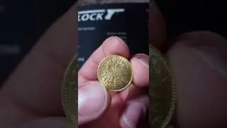Gold Austrian 10 krone to the stack