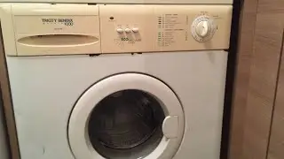 Tricity Bendix AW1053 vs AEG ÖKO Lavamat Supertronic 971 Maintenance Wash Race