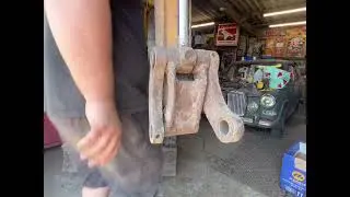 JCB mini digger repairs. Episode 1