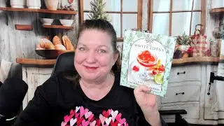 Cookbook Preview: The White Lotus Official Cocktail Collection Book (2024) #cocktails
