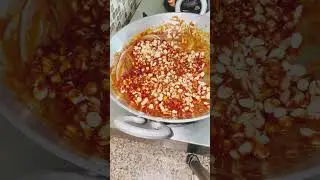 gud or mungfali ki chikki banana /gud ki gajak #gudkichikki #ytshorts #chikki